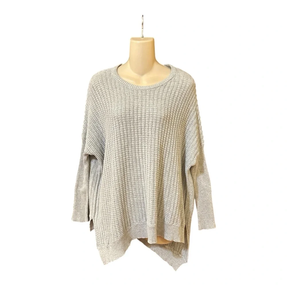Revolve Sen‎ Asymmetrical Hem Gray Knit Sweater OS